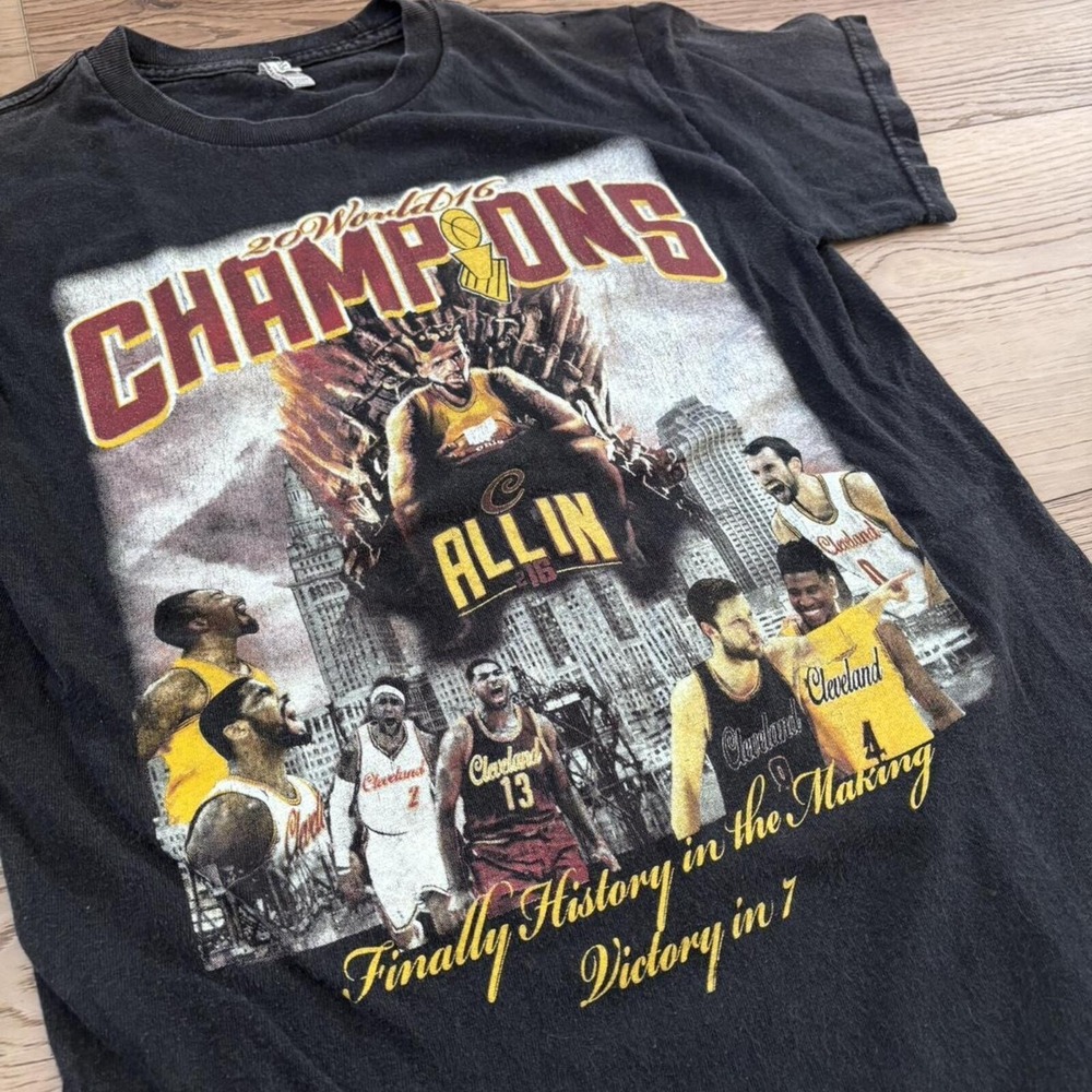 Super tuff 2016 Cleveland Cavaliers Championship Tee W LeBonBob James